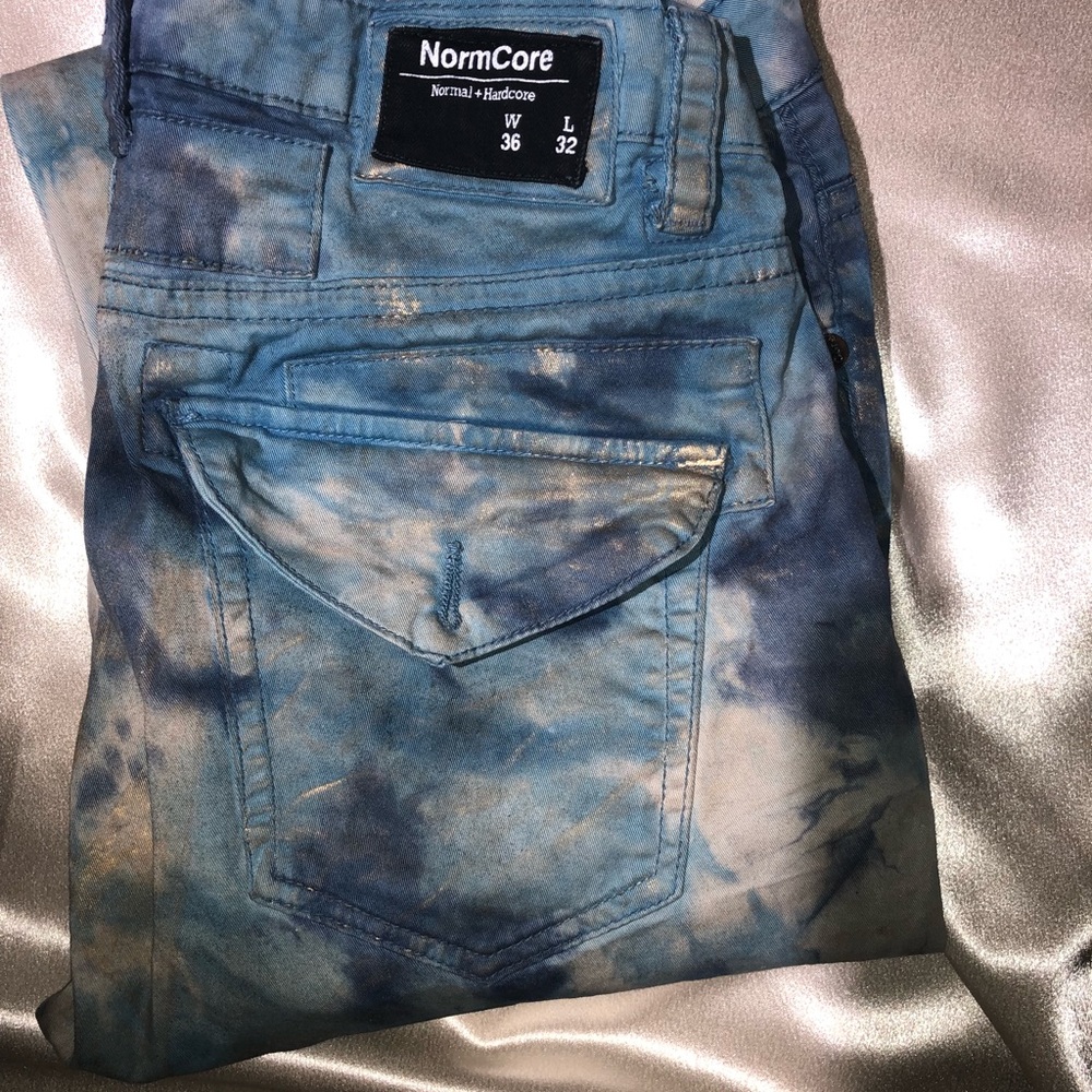 Normcore blue foil jeans